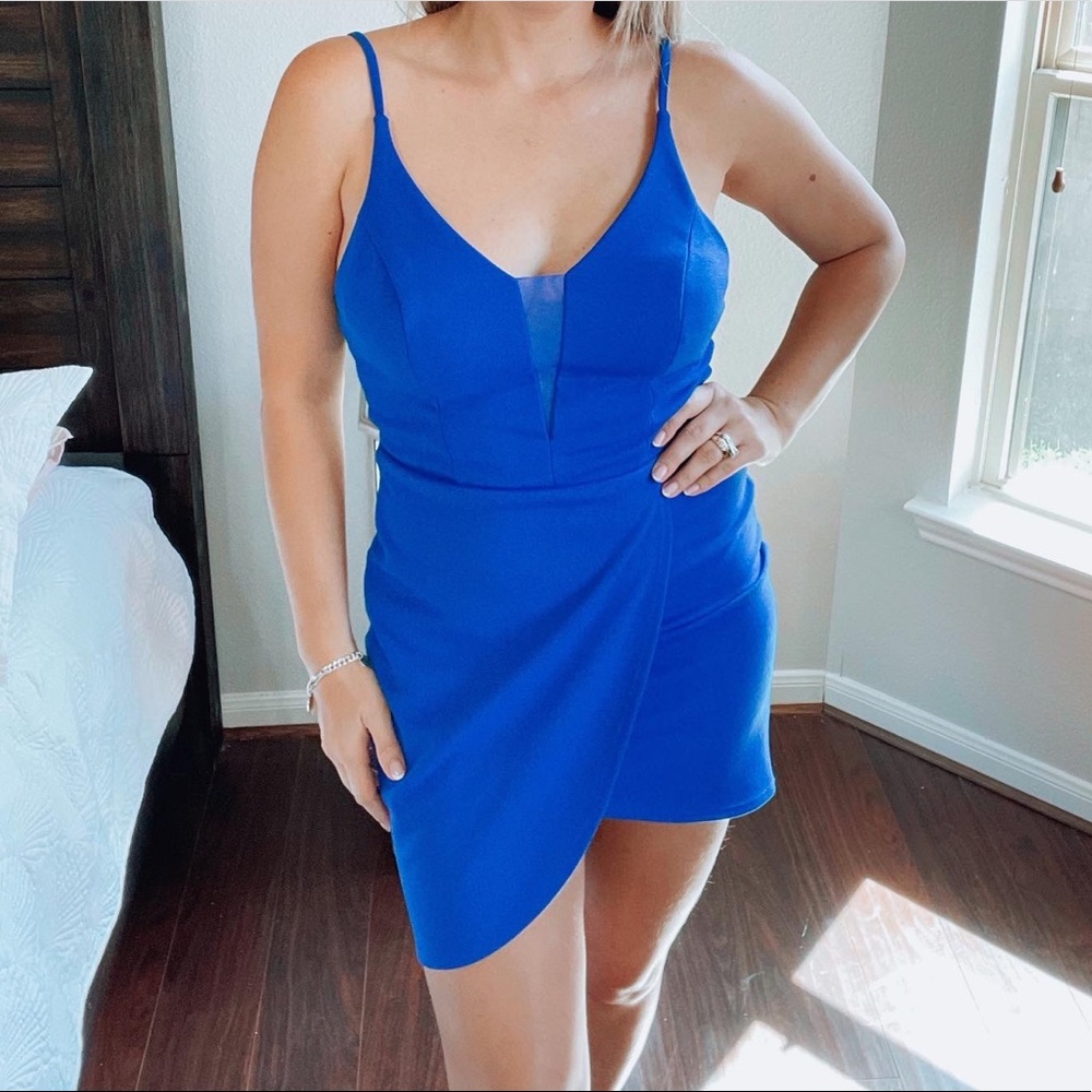 NWT Deep plunge neckline blue dress